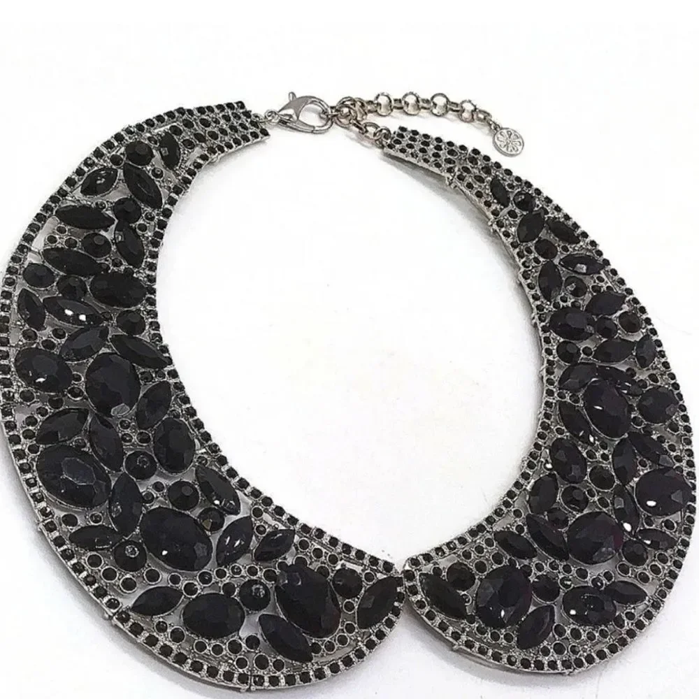 New Isaac Mizrahi Multishape 15" Black Crystal Collar Statement Necklace - Picture 2 of 3